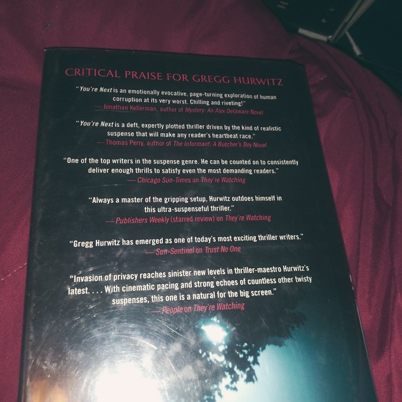 Book nora roberts - Picture 2 of 2